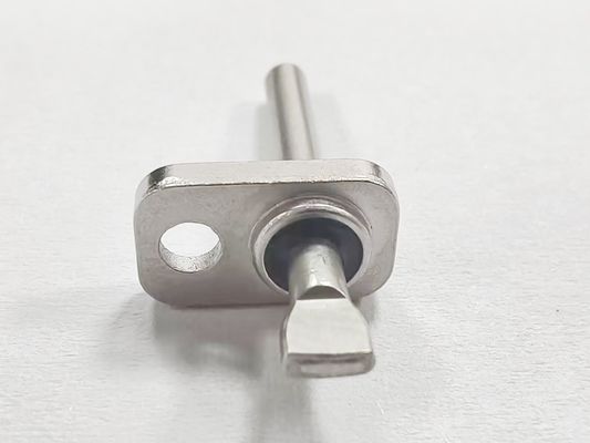 Conectores herméticos de alimentación recorrida con revestimiento de níquel sin electro, temperatura nominal de -70.C a 300.C