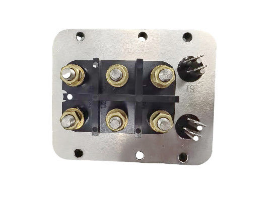 Tipo de tornillo 220V 30A-300A Placa de conexión de terminales de níquel sin electrodo para equipos eléctricos