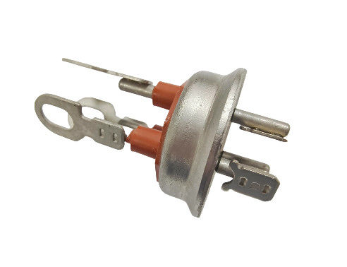 50A/MAX Corriente nominal Las terminales del compresor de la nevera con el conector del aislador de cobre 1000MΩ 500VDC