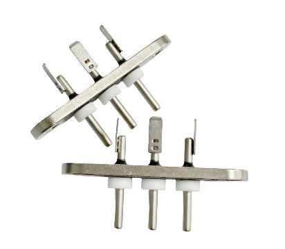 30A Terminal sellado con láminas de soldadura enlatadas bimetales -40°C 150°C Dos juntas de soldadura orientadas opuestamente