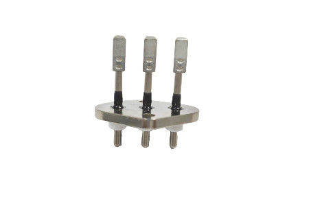 Fijación terminal - Pernos de fijación Conector hermético para vehículo eléctrico 3 contactos para alta resistencia a la vibración