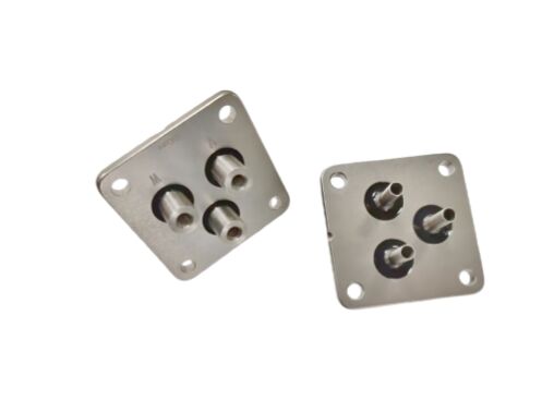 Conexión eléctrica: tablero de terminales que proporciona una clasificación de corriente de 30A, diseñado para soluciones de gestión de carga eléctrica.