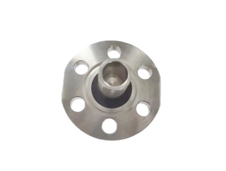 Compresor de aire para taller mecánico a 240°C, potente motor de 370A, adecuado para funcionamiento continuo en entornos de reparación automotriz.