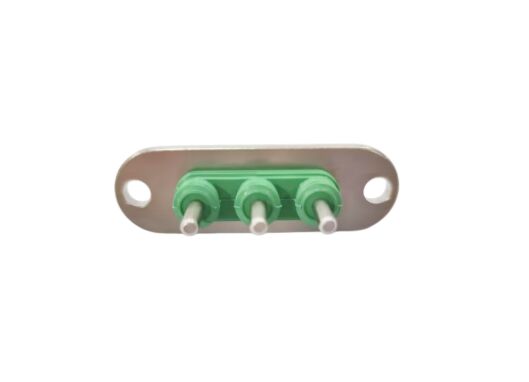 Dureza de la manga HA75°±5° Conector hermético para vehículos eléctricos que proporciona rigidez dieléctrica 3000 VCA que garantiza un suministro seguro de energía para vehículos eléctricos