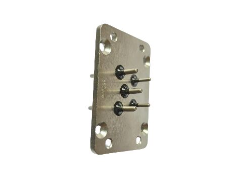 Ø3.2Pin Material RATIO 2 1 Junta de terminales de conexión construida con materiales duraderos de placa C45 para conexiones eléctricas